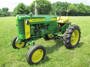 Main image John Deere 320