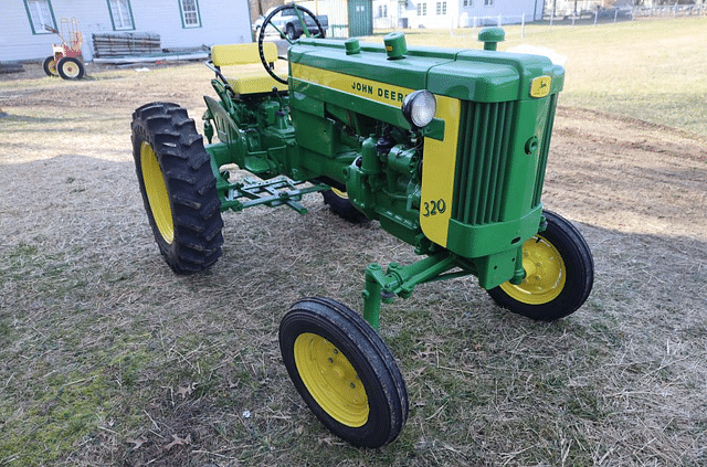 Image of John Deere 320S equipment image 2