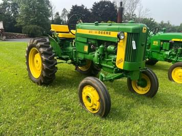 Main image John Deere 320