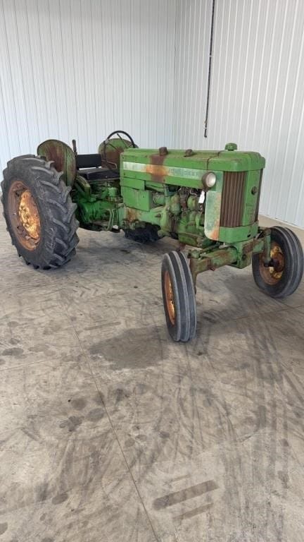 1957 John Deere 420 Equipment Image0