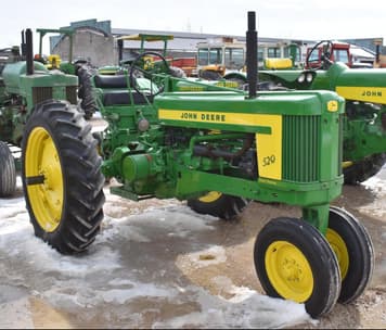 Main image John Deere 520