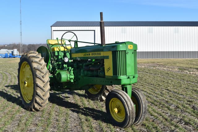 Image of John Deere 520 equipment image 3