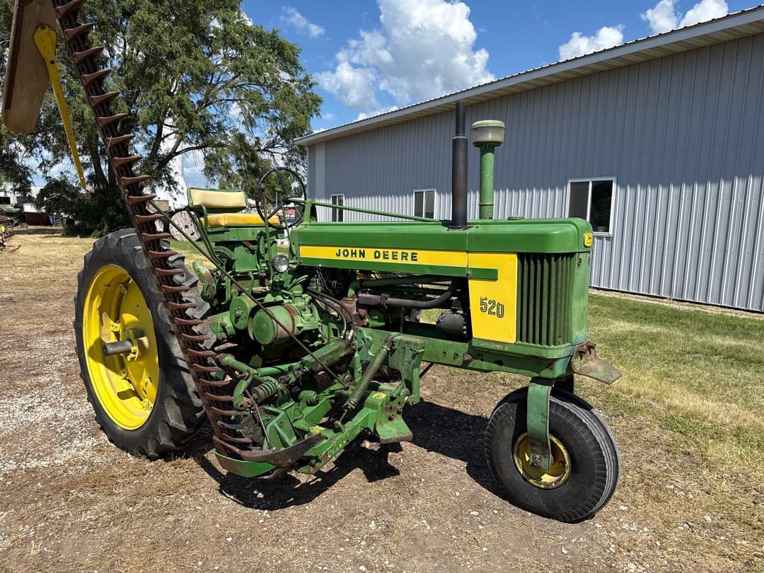 Image of John Deere 520 Primary image
