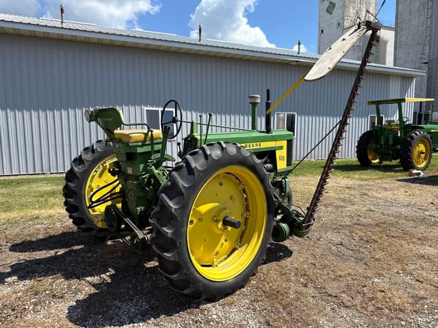 Image of John Deere 520 equipment image 3