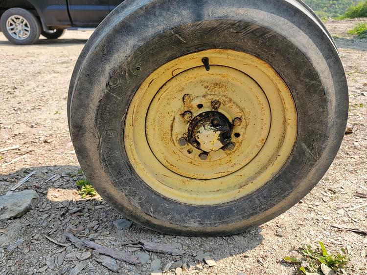 Main image John Deere 620 15