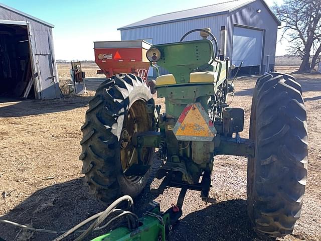 Image of John Deere 620 equipment image 3