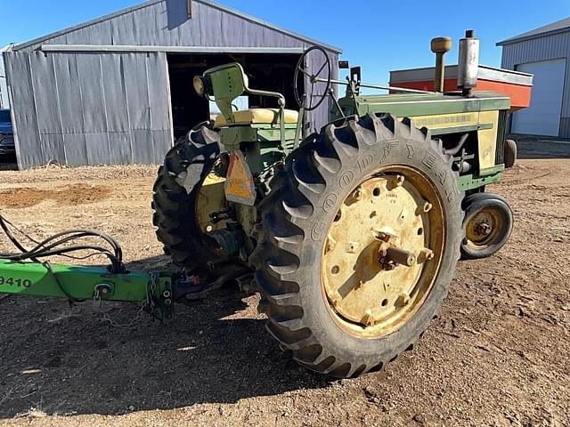 Image of John Deere 620 equipment image 2