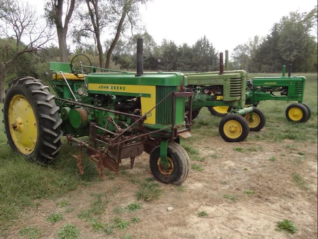 Image of John Deere 620 equipment image 2