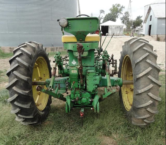 Image of John Deere 620 equipment image 4