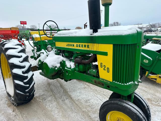 Image of John Deere 620 equipment image 4