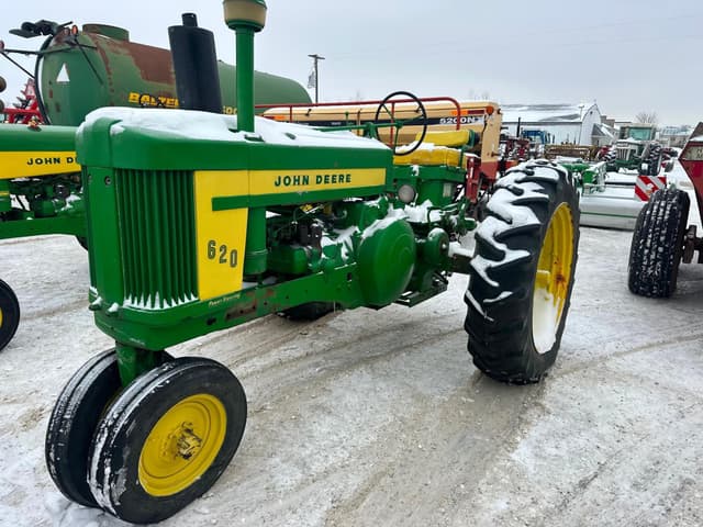 Image of John Deere 620 equipment image 1