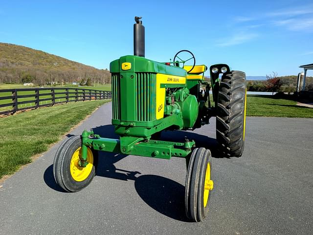 Image of John Deere 620 equipment image 3