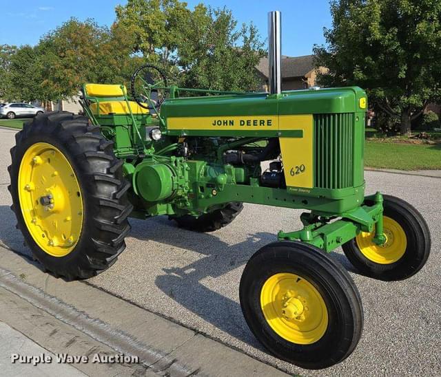 Image of John Deere 620 equipment image 2