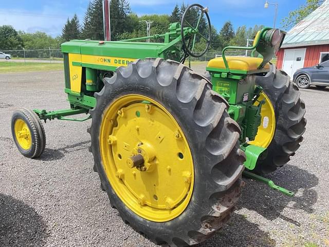Image of John Deere 620 equipment image 1