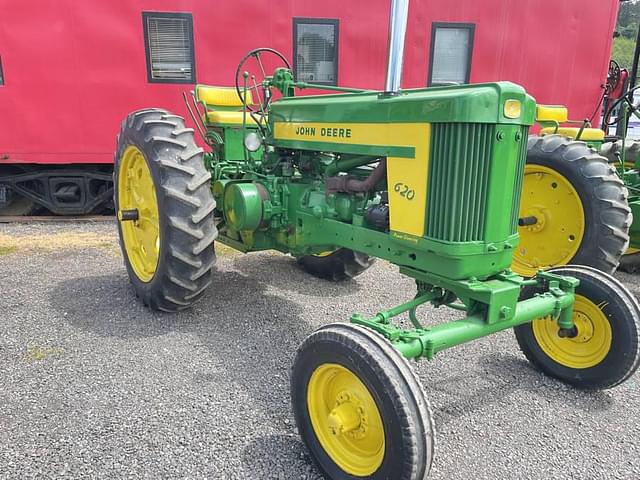 Image of John Deere 620 equipment image 4