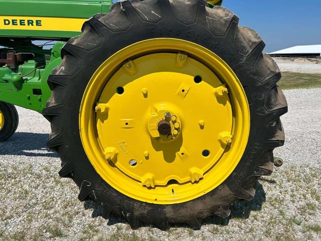 Image of John Deere 720 equipment image 4