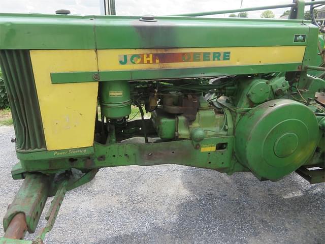 Image of John Deere 720 equipment image 4