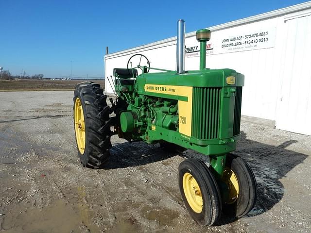 Image of John Deere 720 equipment image 1