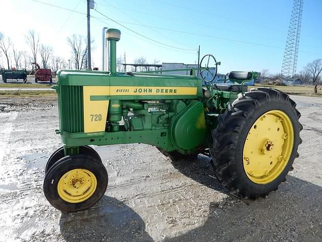 Image of John Deere 720 equipment image 4