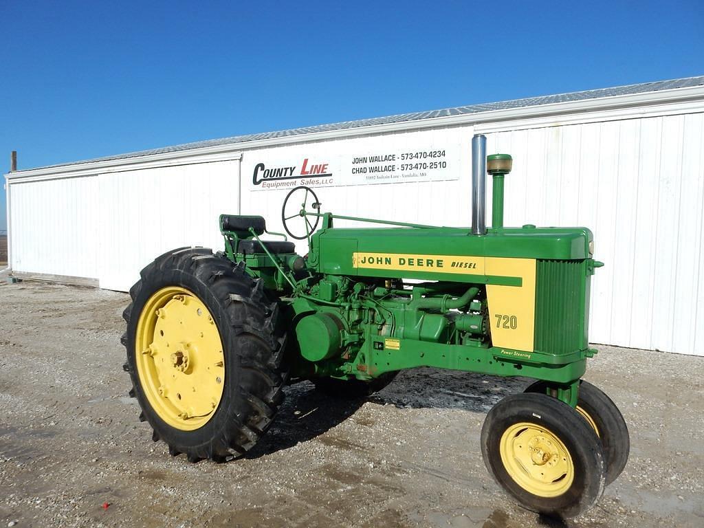 Image of John Deere 720 Primary image