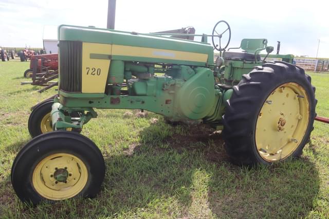 Image of John Deere 720 equipment image 2