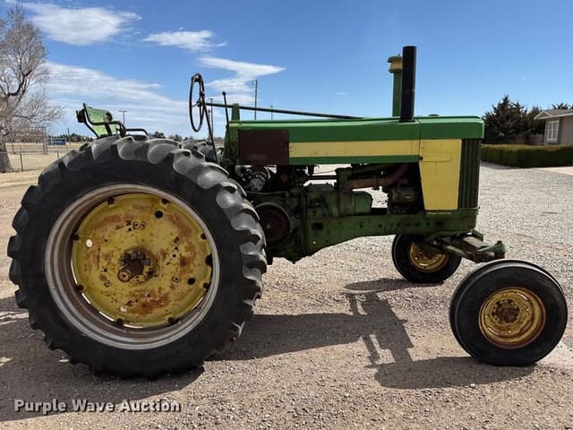 Image of John Deere 720 equipment image 3