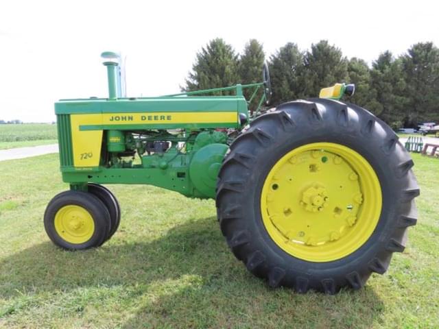 Image of John Deere 720 equipment image 3
