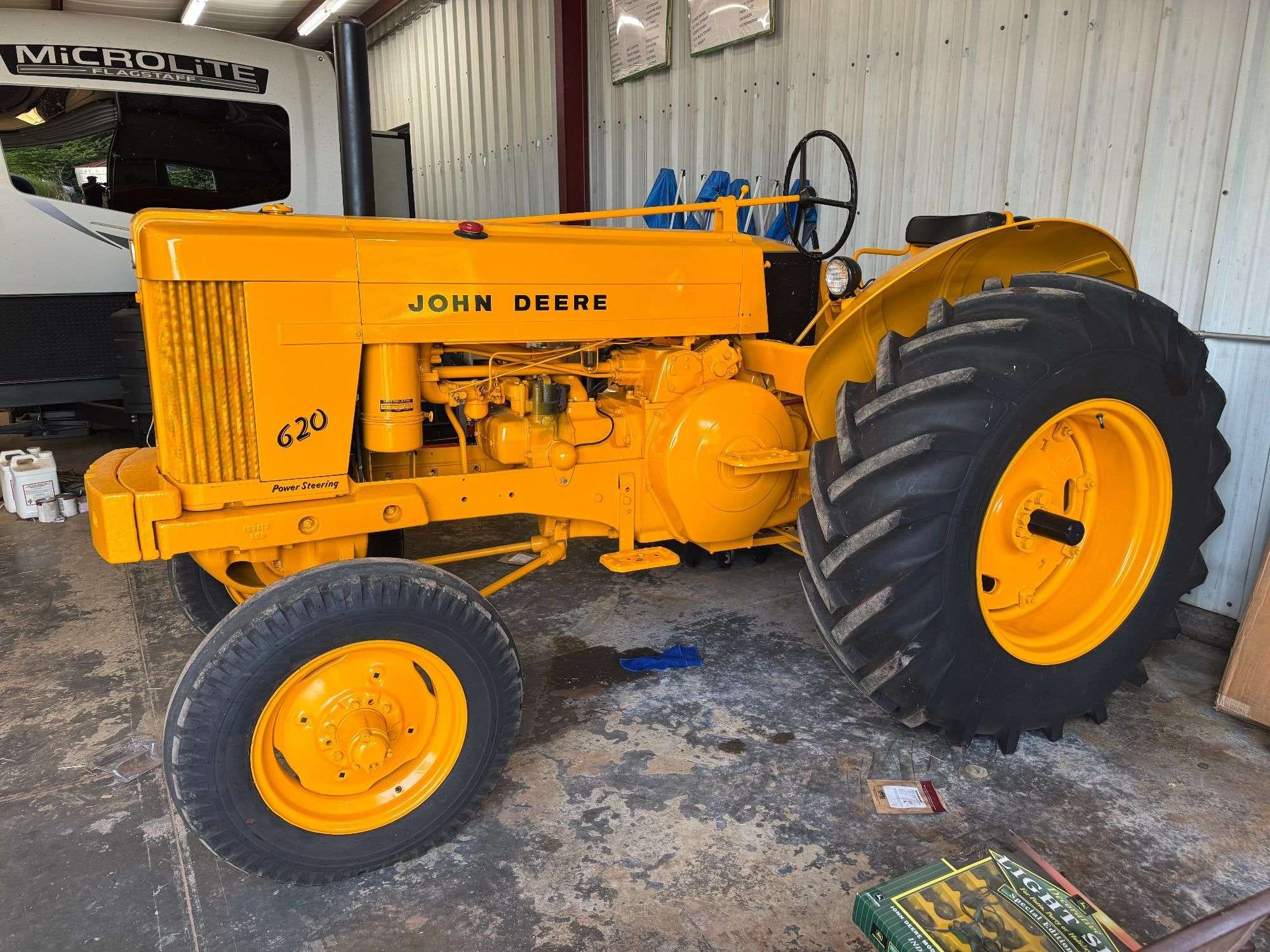 1957 John Deere 620 Equipment Image0