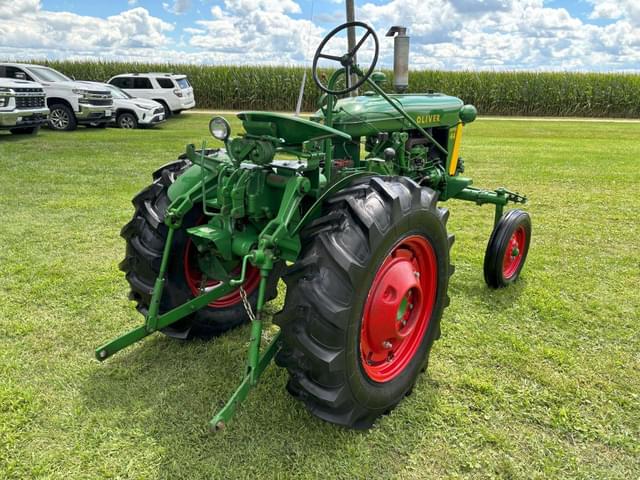 Image of Oliver Super 44 equipment image 4