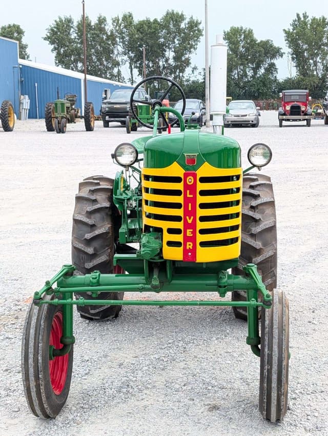 Image of Oliver Super 44 equipment image 1