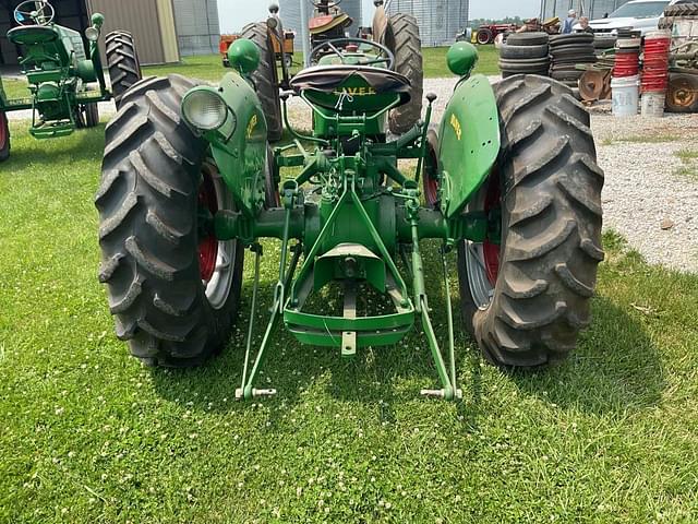 Image of Oliver Super 55 equipment image 3