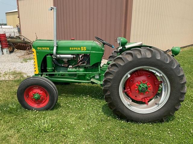 Image of Oliver Super 55 equipment image 1