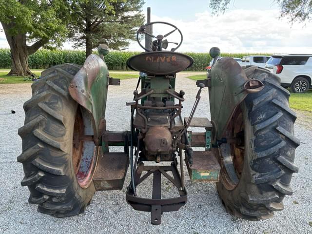 Image of Oliver Super 77 equipment image 3