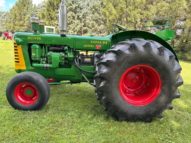 Image of Oliver Super 99 equipment image 1