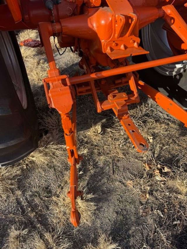 Image of Allis Chalmers D17 equipment image 3