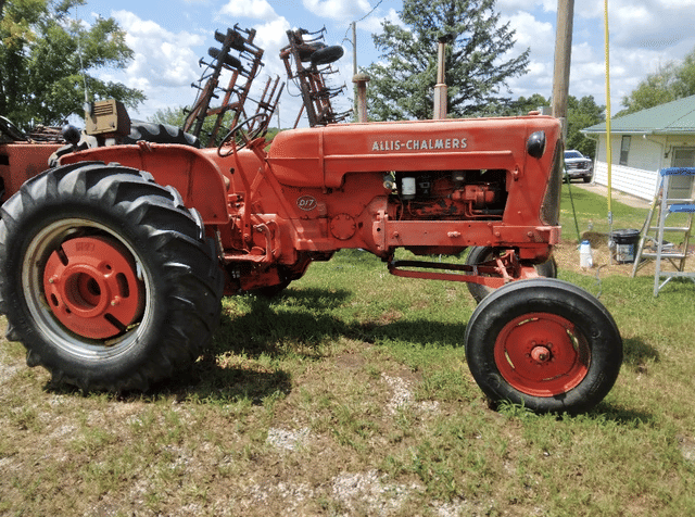 Image of Allis Chalmers D17 equipment image 1