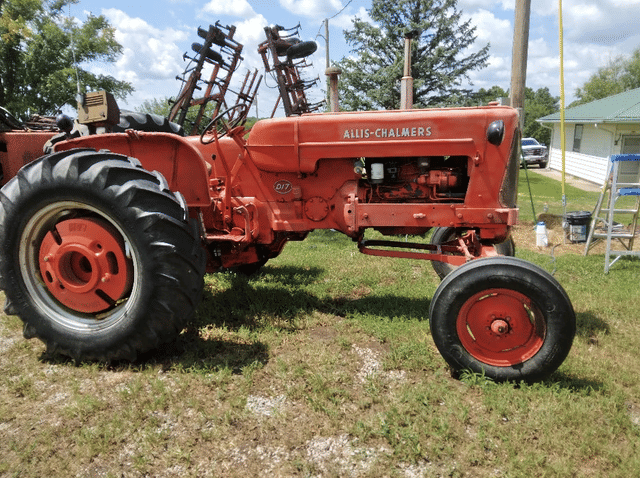 Image of Allis Chalmers D17 equipment image 3