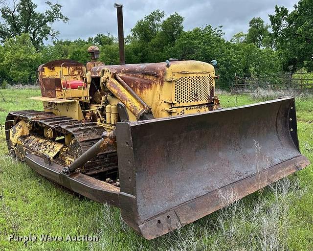 Image of Caterpillar D69U equipment image 2