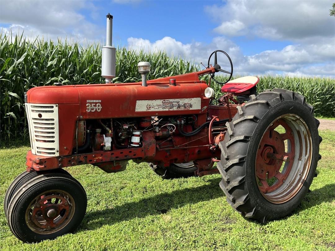 Image of Farmall 350 Primary image