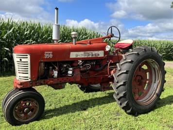 Main image Farmall 350