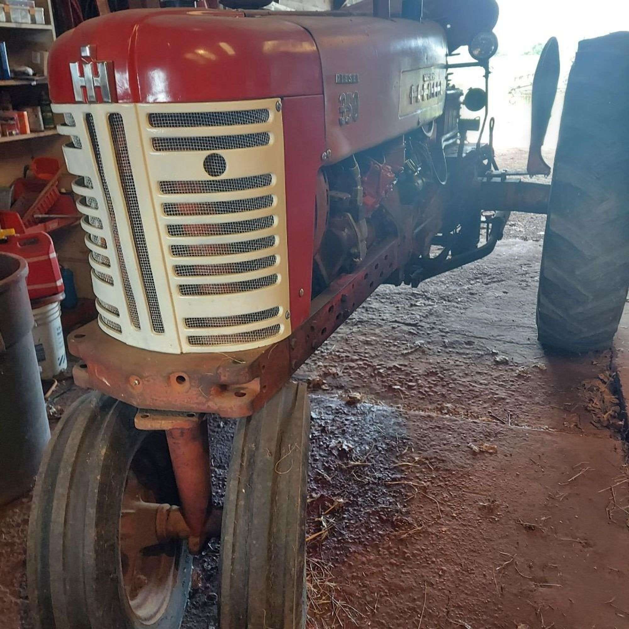 1958 Farmall 350 Equipment Image0