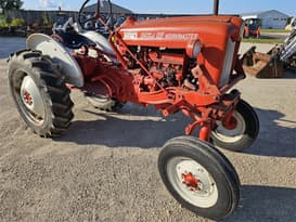 SOLD - 1968 Ford 2000 Lot No. 31965 Tractors with 36 HP | Tractor Zoom SOLD - 1968 Ford 2000 Lot No. 31965 Tractors with 36 HP | Tractor Zoom