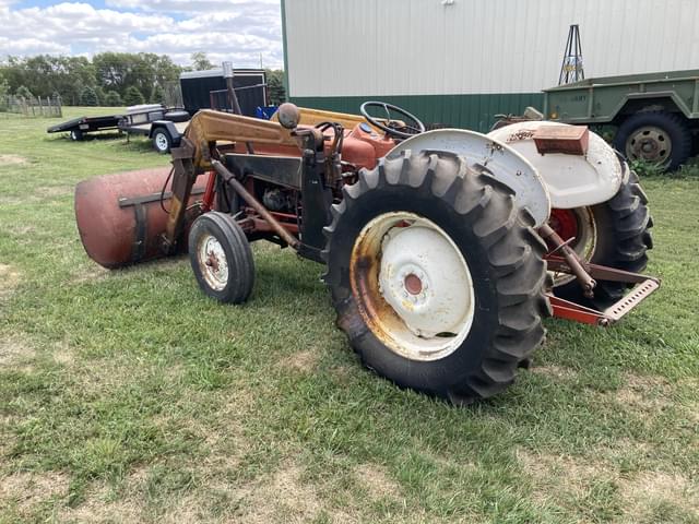 Image of Ford 641 equipment image 3