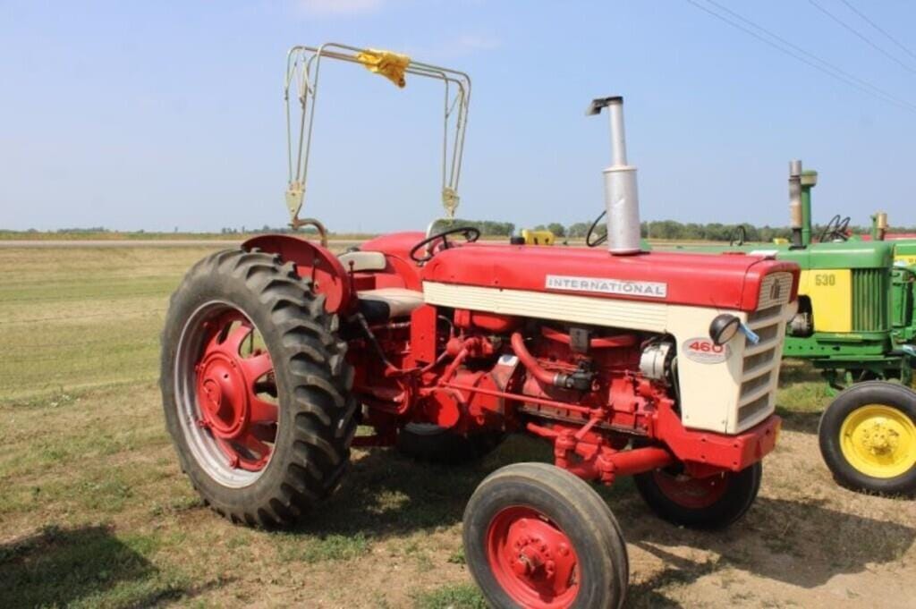 Main image International Harvester 460