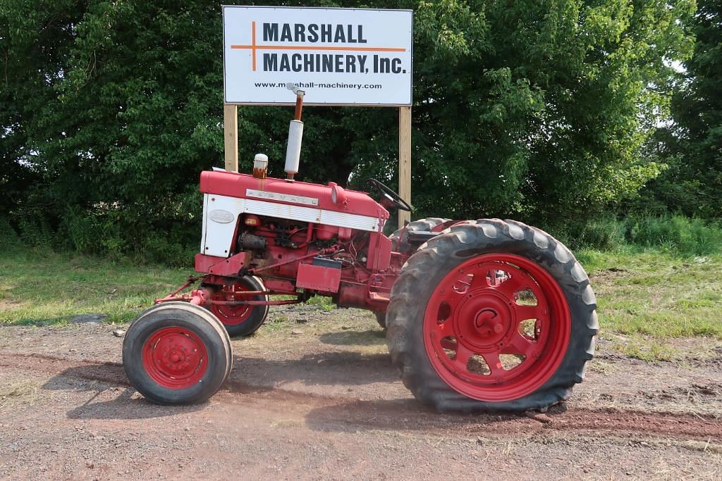 Image of International Harvester 340 Primary image