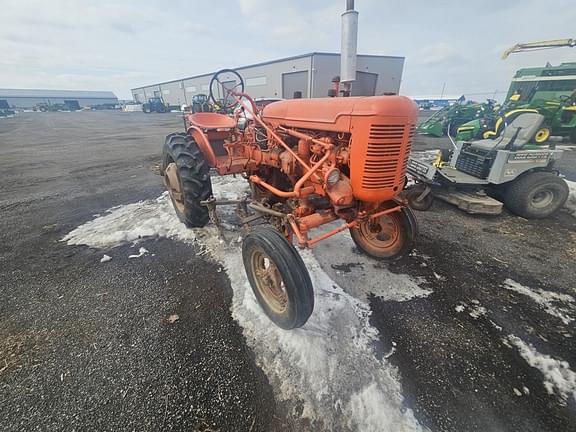 Image of International Harvester 130 Primary image