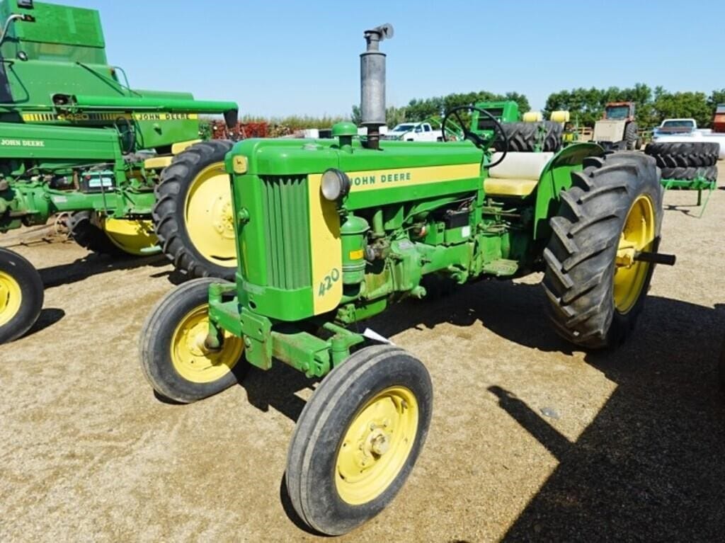 1958 John Deere 420 Equipment Image0