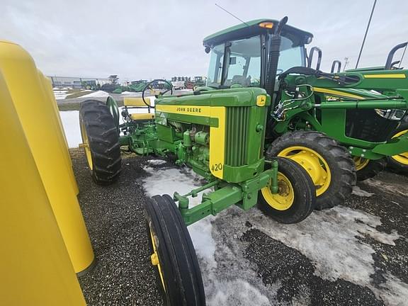 Image of John Deere 420 Primary image