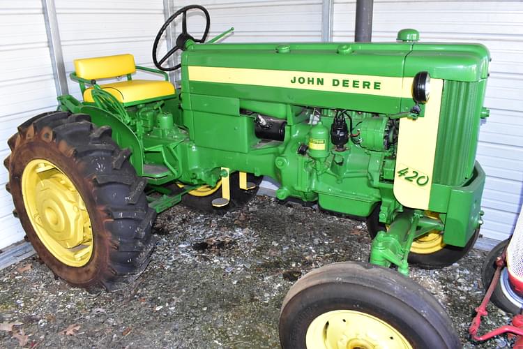 1958 John Deere 420 Equipment Image0