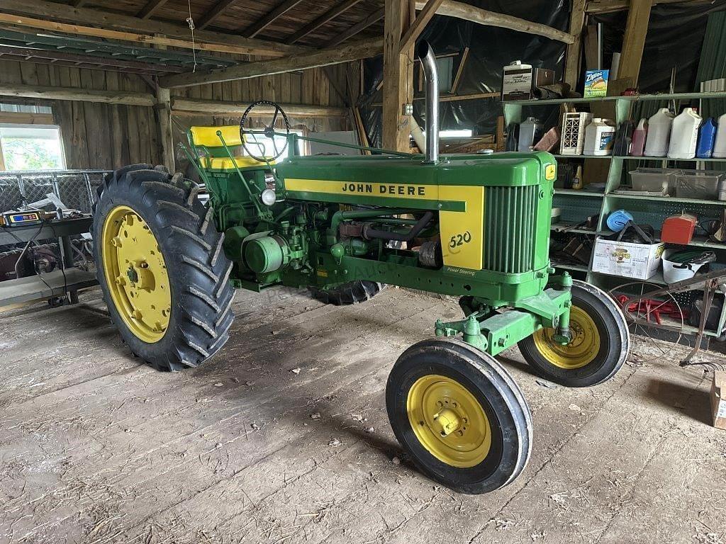 Image of John Deere 520 Primary image